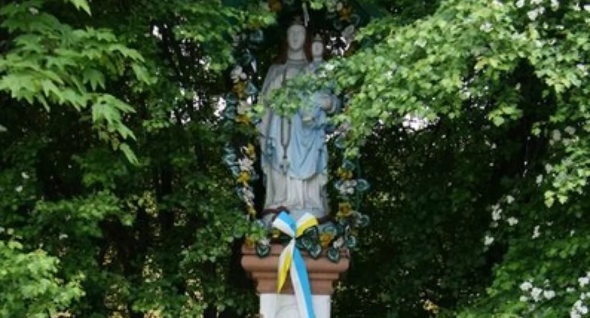 Finanse i Budżet, Małopolska dziedzictwo remont zabytkowych kapliczek - zdjęcie, fotografia