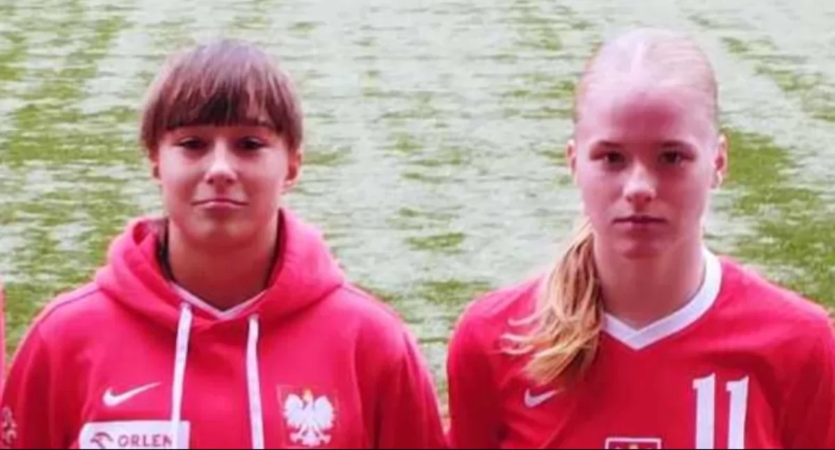 Piłka nożna, Ogromny Nikoli Madejczyk Natalii Skrok - zdjęcie, fotografia