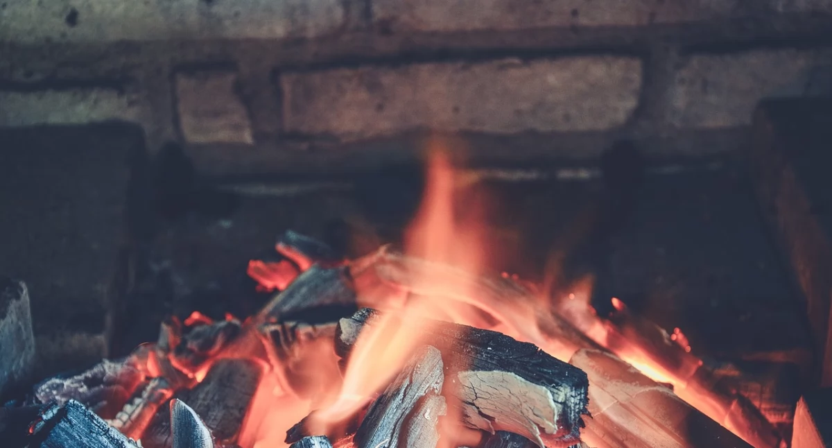 Inwestycje, wymianę starych pieców realna pomoc najbiedniejszych - zdjęcie, fotografia