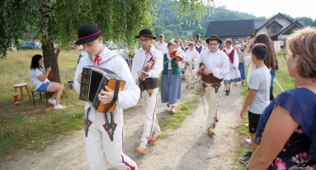 Folklor i Tradycje , Zaproszenie barwne wydarzenie Skawicy „Na Chodniku Zbójnickim”! - zdjęcie, fotografia