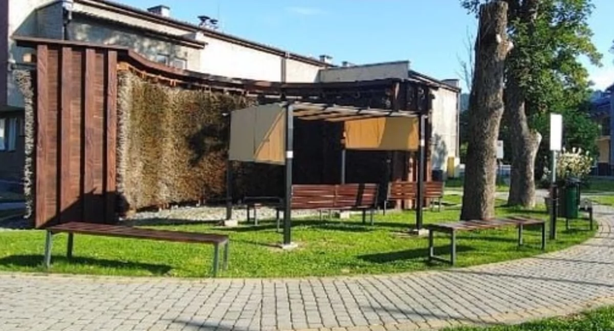 Inwestycje, zadaszenie tężni Zembrzycach Komfortowy wypoczynek każdych warunkach - zdjęcie, fotografia