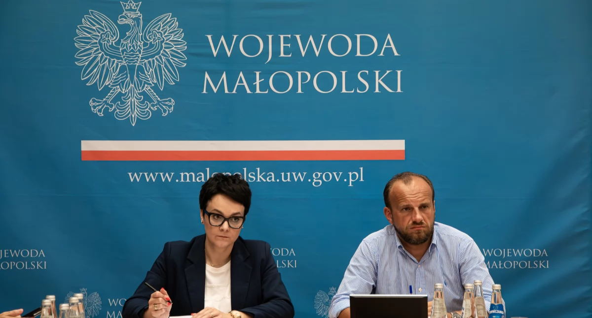 Pogodynka, Wojewoda Małopolski zwołał sztab kryzysowy Trzecie stopnie ostrzeżeń części regionu - zdjęcie, fotografia