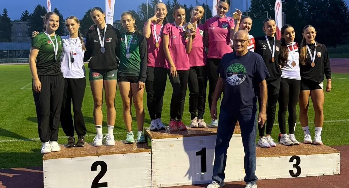 Lekkoatletyka, medale Sucha Beskidzka Międzywojewódzkich Mistrzostwach Młodzików - zdjęcie, fotografia