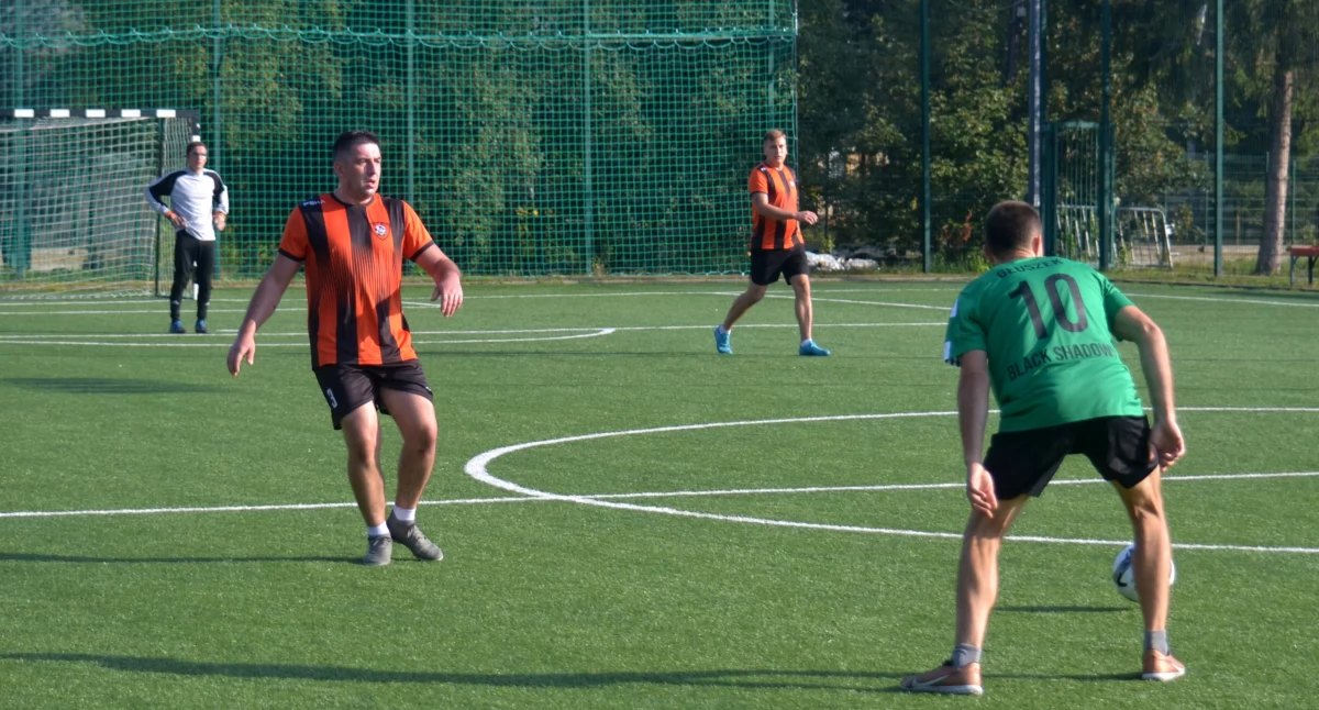 Liga Amatorska, Trzęsienie ziemi poranku potem… - zdjęcie, fotografia