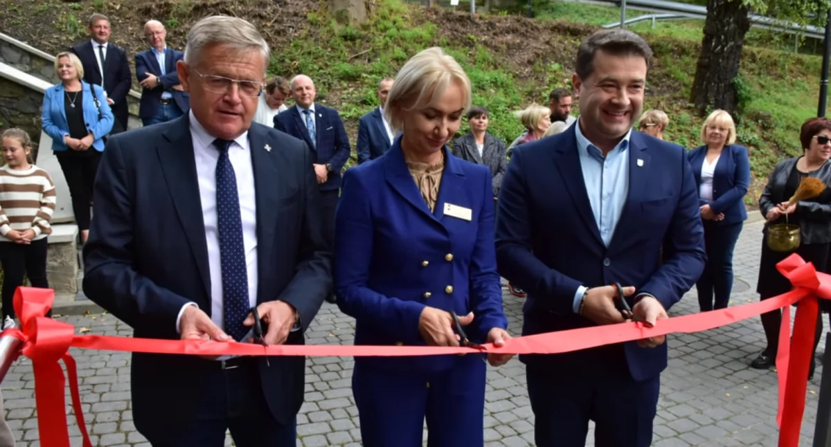 Inwestycje, inwestycja szpitalu Rydygiera Makowie Podhalańskim - zdjęcie, fotografia