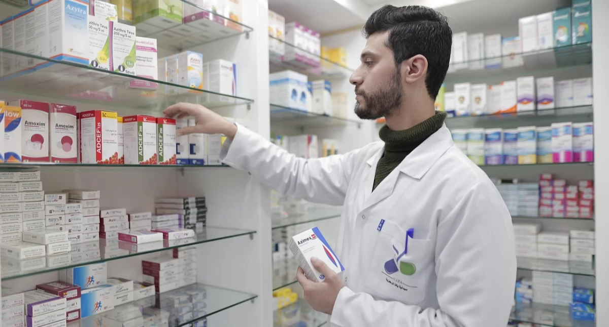 Kartka z kalendarza, września Światowy Dzień Farmaceuty września Ogólnopolski Dzień Aptekarza - zdjęcie, fotografia