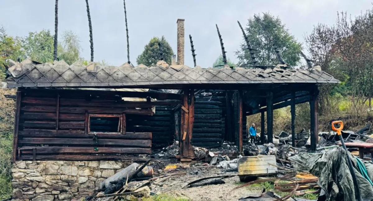 Pomoc społeczna, Tragedia Zawoi Rusza pomoc pogorzelców - zdjęcie, fotografia