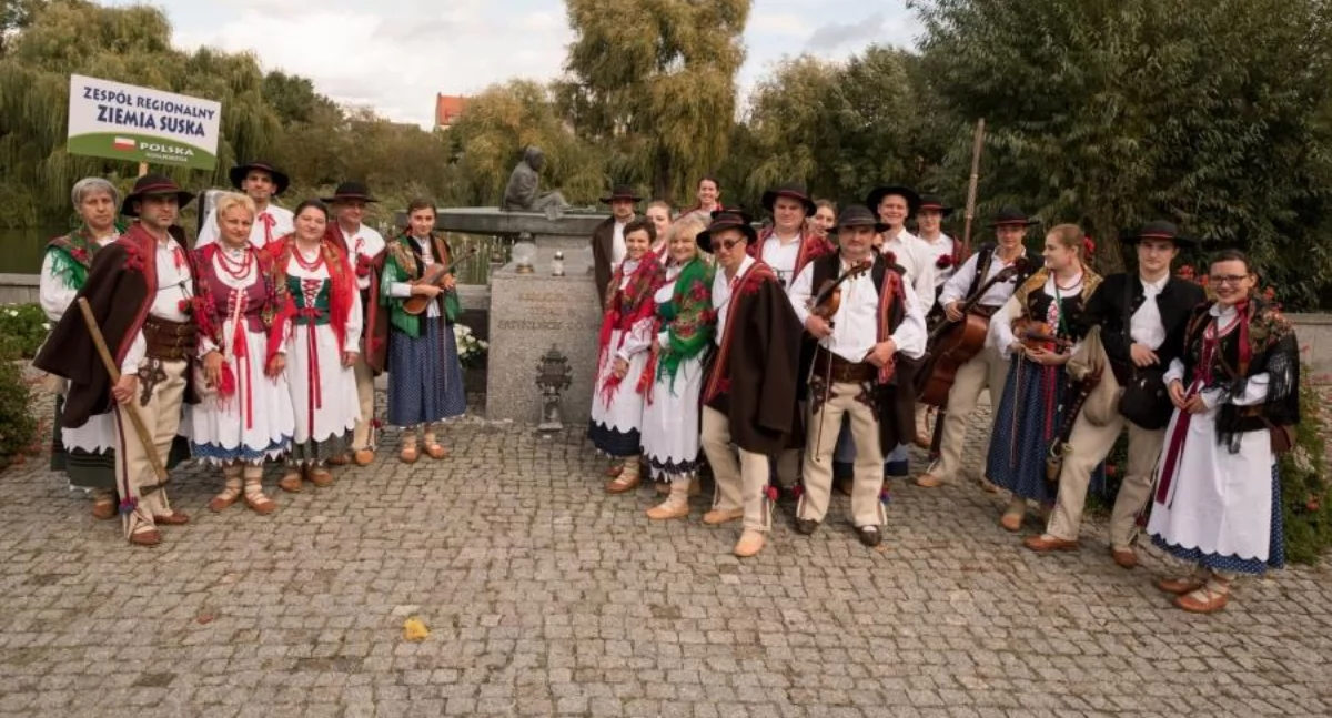 Folklor i Tradycje , Potańcówka Ziemią Suską tradycji rozdział promocji kultury ludowej - zdjęcie, fotografia