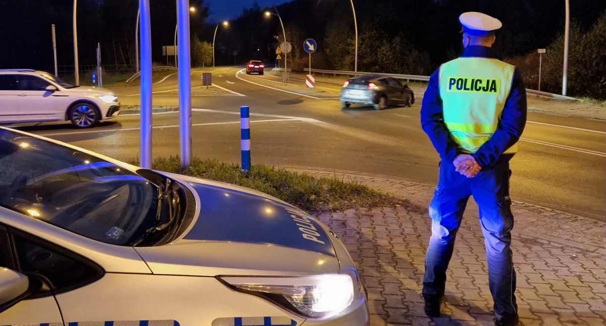 Komunikaty ostrzeżenia policji, Podsumowanie Wszystkich Świętych powiecie suskim - zdjęcie, fotografia