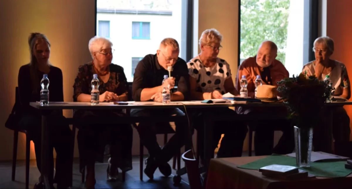Literatura i poezja, Zaproszenie grudniowy podwójny Salon Poezji Konfraterni Rapsodycznej - zdjęcie, fotografia