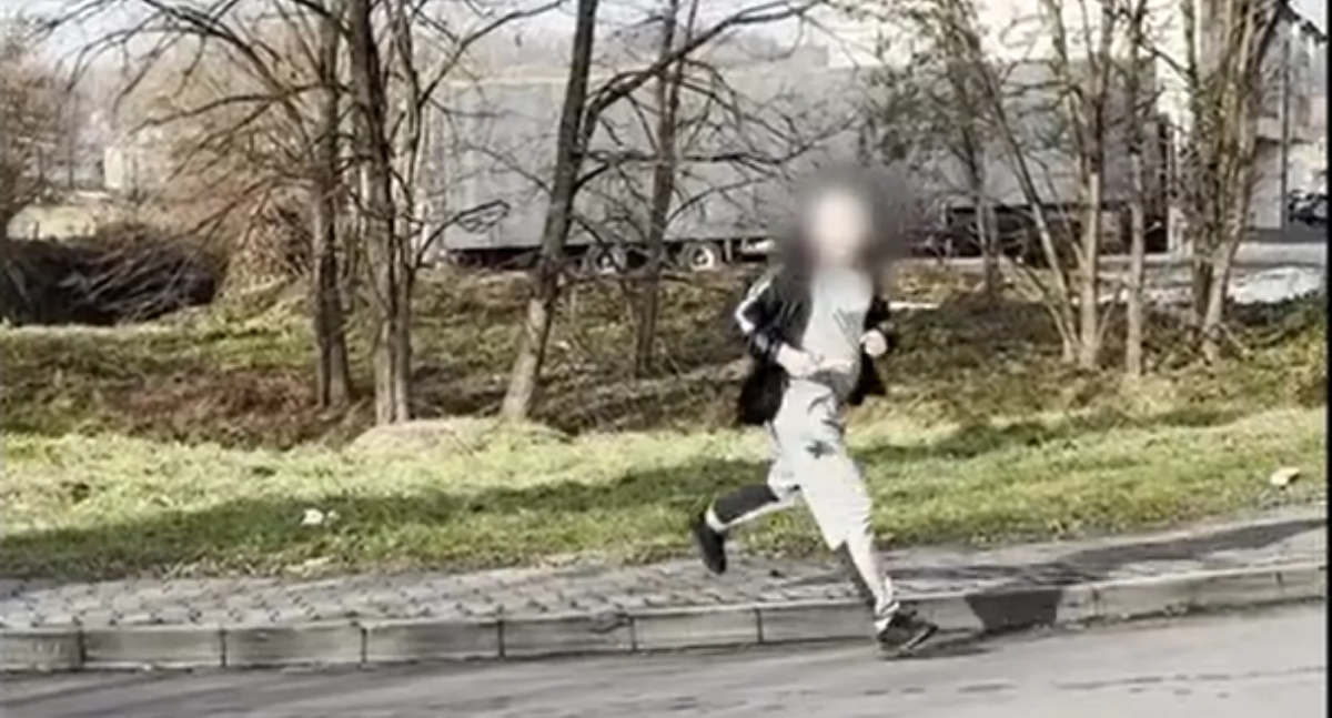 Kronika kryminalna, Policja publikuje nagranie śmiertelnego postrzelenia Myślenicach - zdjęcie, fotografia
