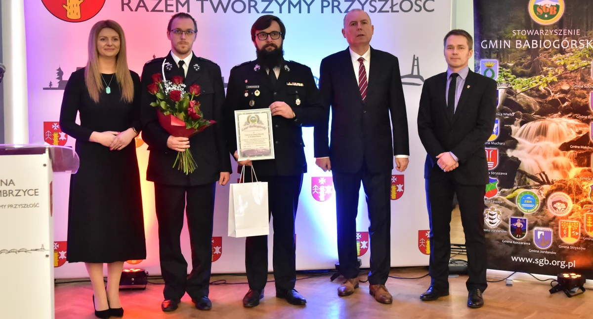 Z remizy, Tarnawa Dolna prestiżowym wyróżnieniem Jednostka uhonorowana Laurem Babiogórskim - zdjęcie, fotografia