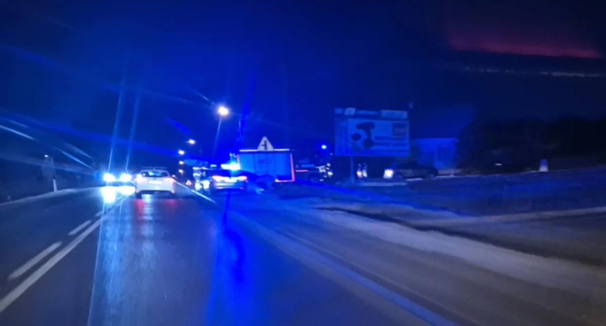 Wypadki drogowe, Wypadek Jordanowie Jedna osoba poszkodowana - zdjęcie, fotografia