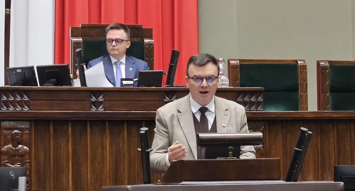 Polityka, Najpierw człowiek procedury Poseł Mariusz Krystian kolejowej ustawie - zdjęcie, fotografia