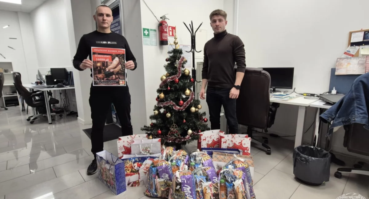 Nasze sprawy, Zebrali Świątecznym Bazarku koniec akcji - zdjęcie, fotografia
