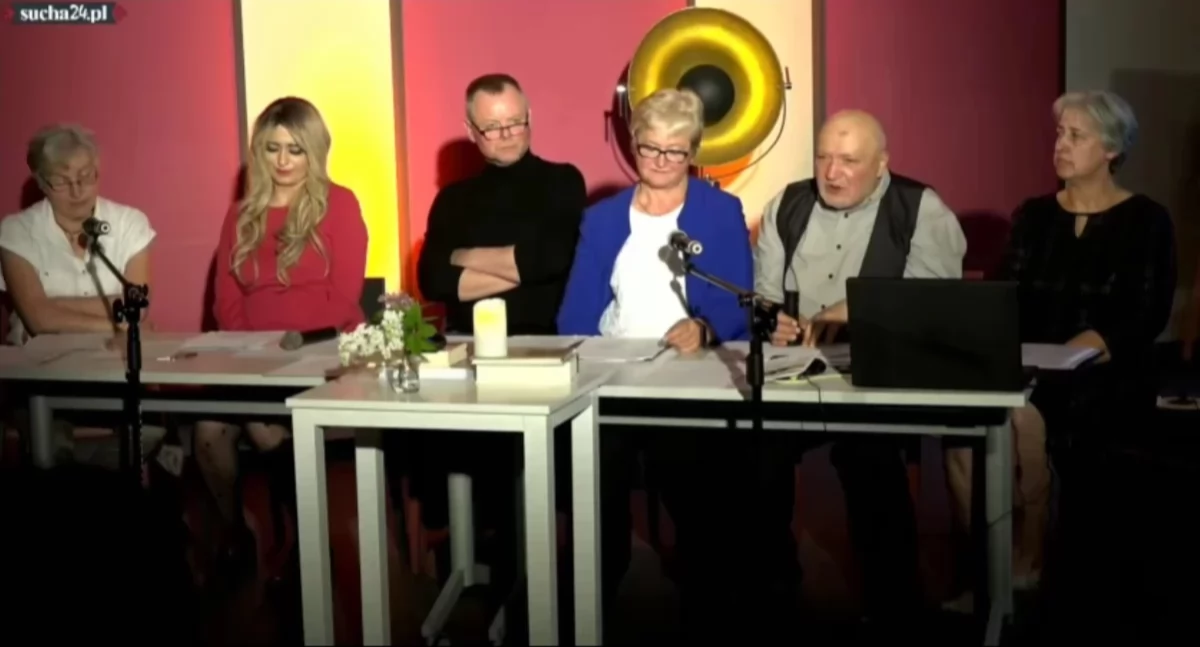 Literatura i poezja, Podwójny Salon Poezji Konfraterni Rapsodycznej Suchej Beskidzkiej - zdjęcie, fotografia