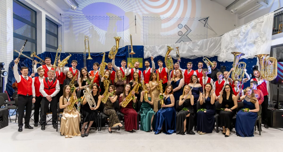 Koncerty – Muzyka , Koncert Noworoczny Śleszowicach podbił serca publiczności - zdjęcie, fotografia