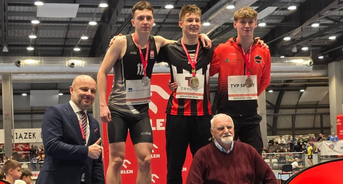 Lekkoatletyka, Wyszarpany brązowy medal Jakuba Sarleja biegu metrów - zdjęcie, fotografia