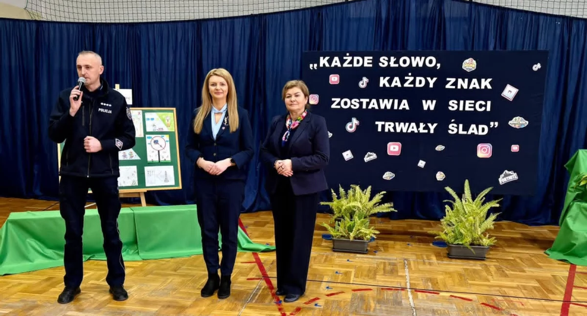 Ze szkolnej ławy, Razem bezpiecznego internetu Finał konkursu Tarnawie Dolnej - zdjęcie, fotografia