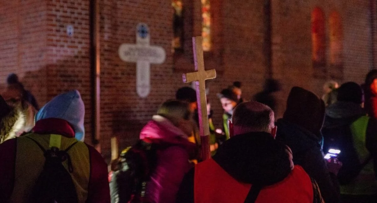 Religia, Ekstremalna Droga Krzyżowa powiecie suskim start marca - zdjęcie, fotografia