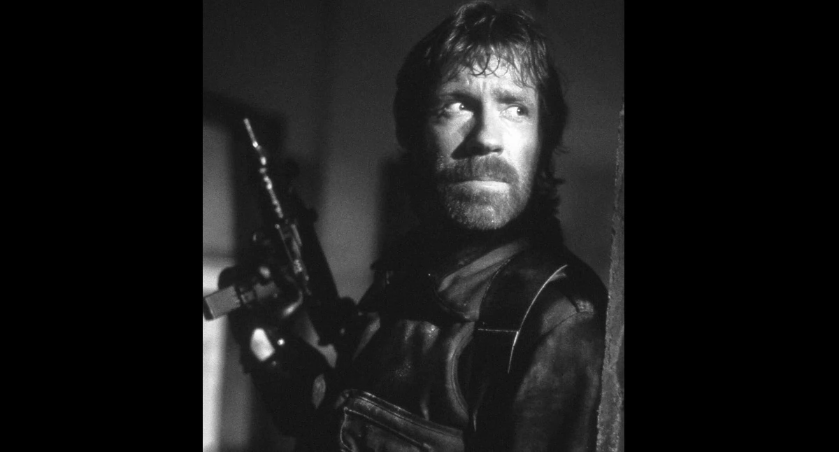 Chuck Norris, The Delta Force 1986.jpg: Yoni S.Hamenahem derivative work: Tomer T CC BY-SA 3.0