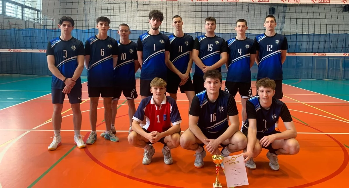 Sport szkolny, Chłopcy Goetla zagrają siatkarskie mistrzostwo Małopolski - zdjęcie, fotografia