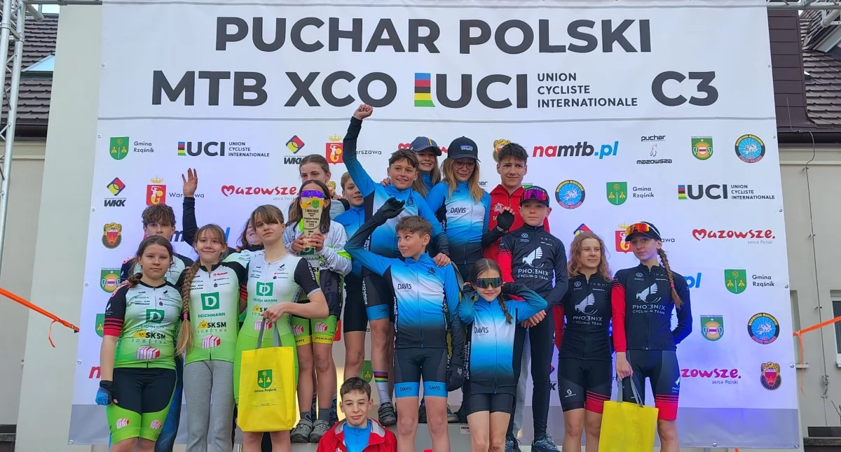 Rowery, Historyczny triumf Łętownia Cycling Academy Rząśniku - zdjęcie, fotografia