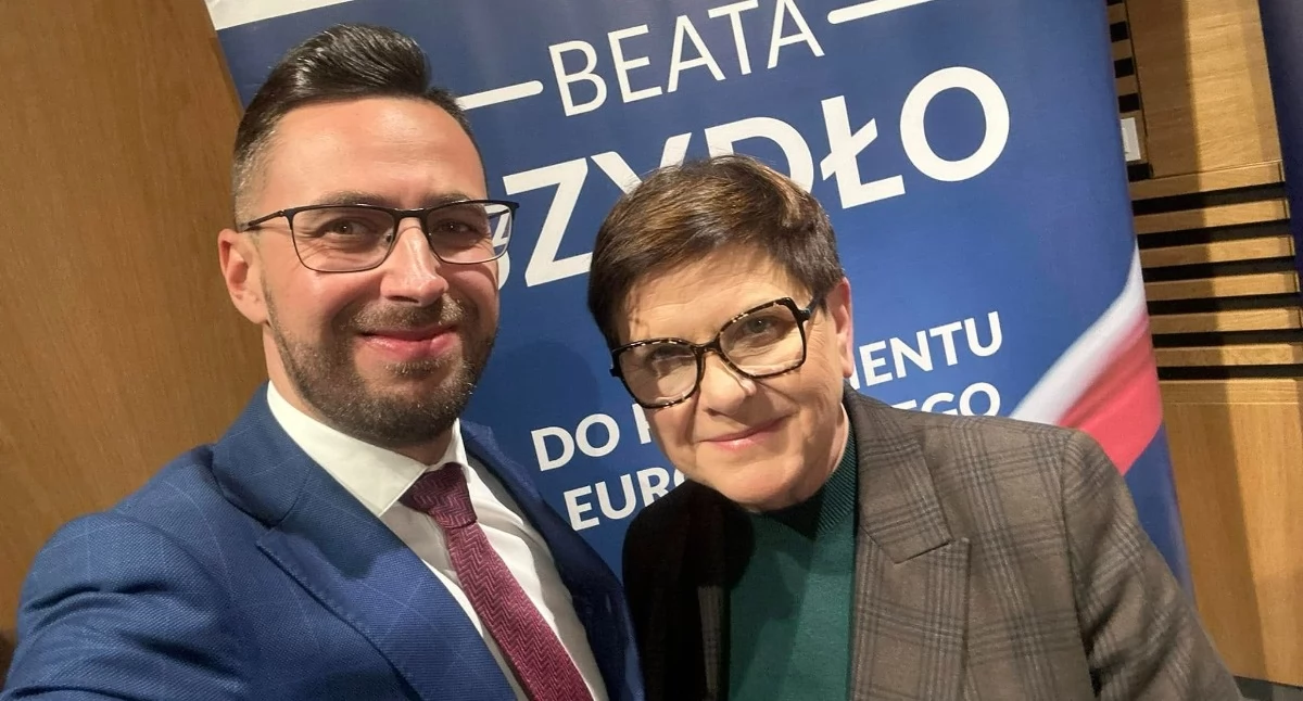 Polityka, Spotkanie premier Beatą Szydło Wadowicach - zdjęcie, fotografia