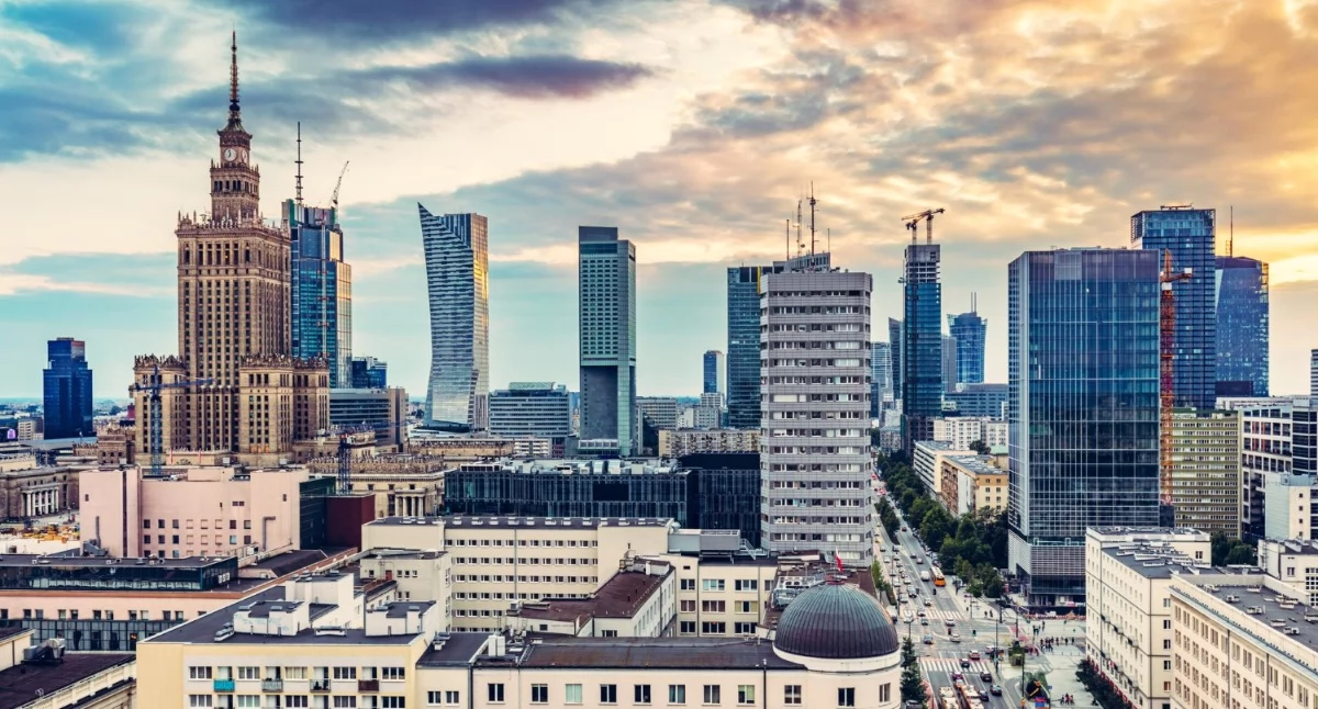 Materiał zewnętrzny, Warszawa wyciągnięcie ręki przeżyć idealny weekend wybierając hotel samym centrum stolicy - zdjęcie, fotografia
