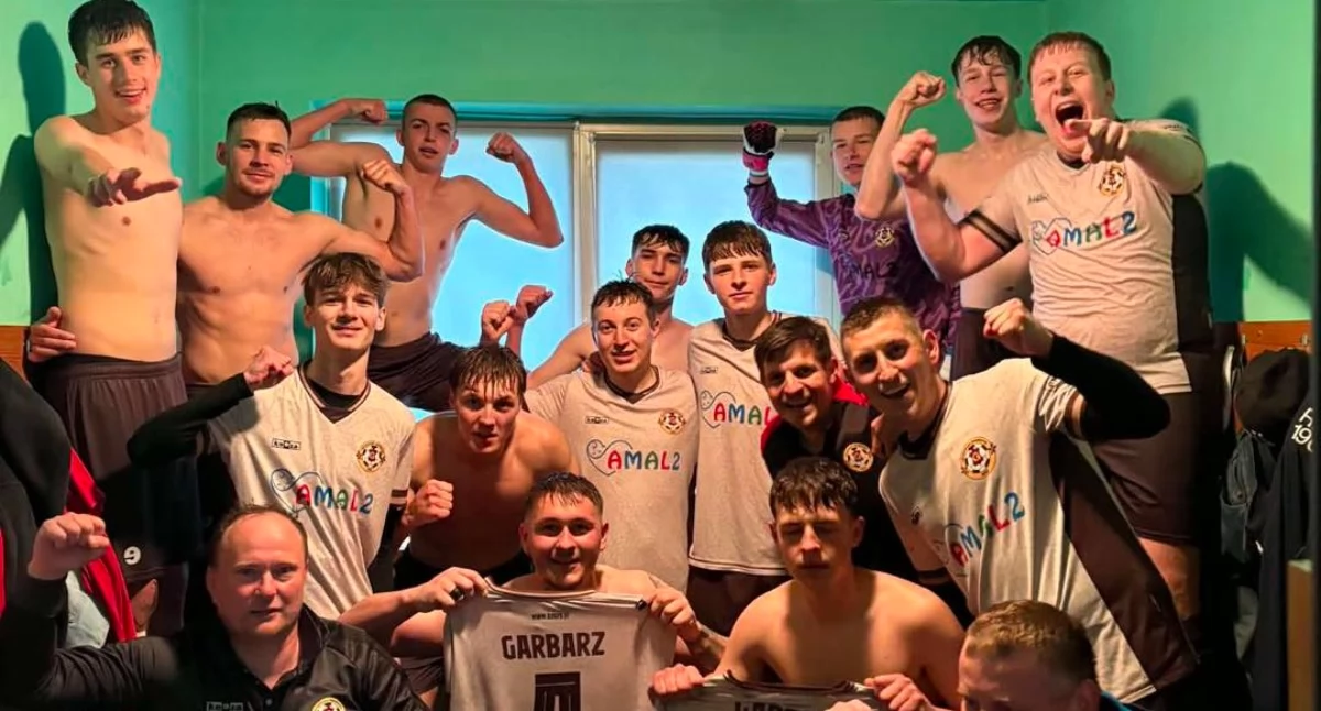 Piłka nożna, KLASA Dramat Lachów euforia Garbarza czyli gości kłopoty Bystrej cenna wygrana Tempa - zdjęcie, fotografia