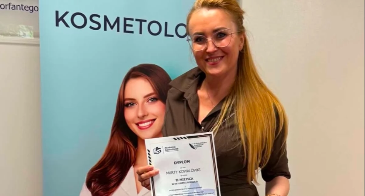 Zdrowie i uroda, Marta Kowalówka ponownie podium Ogólnopolskiej Olimpiady Wiedzy Kosmetologicznej - zdjęcie, fotografia