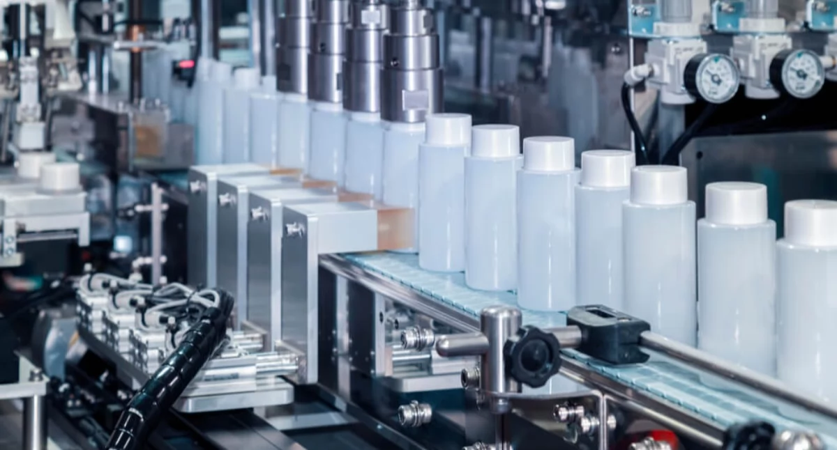 Materiał zewnętrzny, Automatyczne zliczanie produktów linii jakie czujniki dobrać szybkiej produkcji - zdjęcie, fotografia
