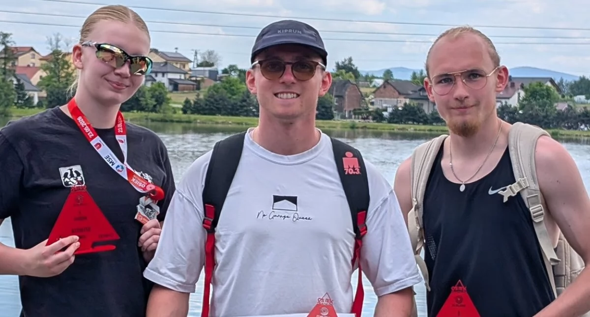 Pływanie, Milena Łazarz Drozd rozbili konkurencję podczas triathlonowych zawodów Osieku - zdjęcie, fotografia