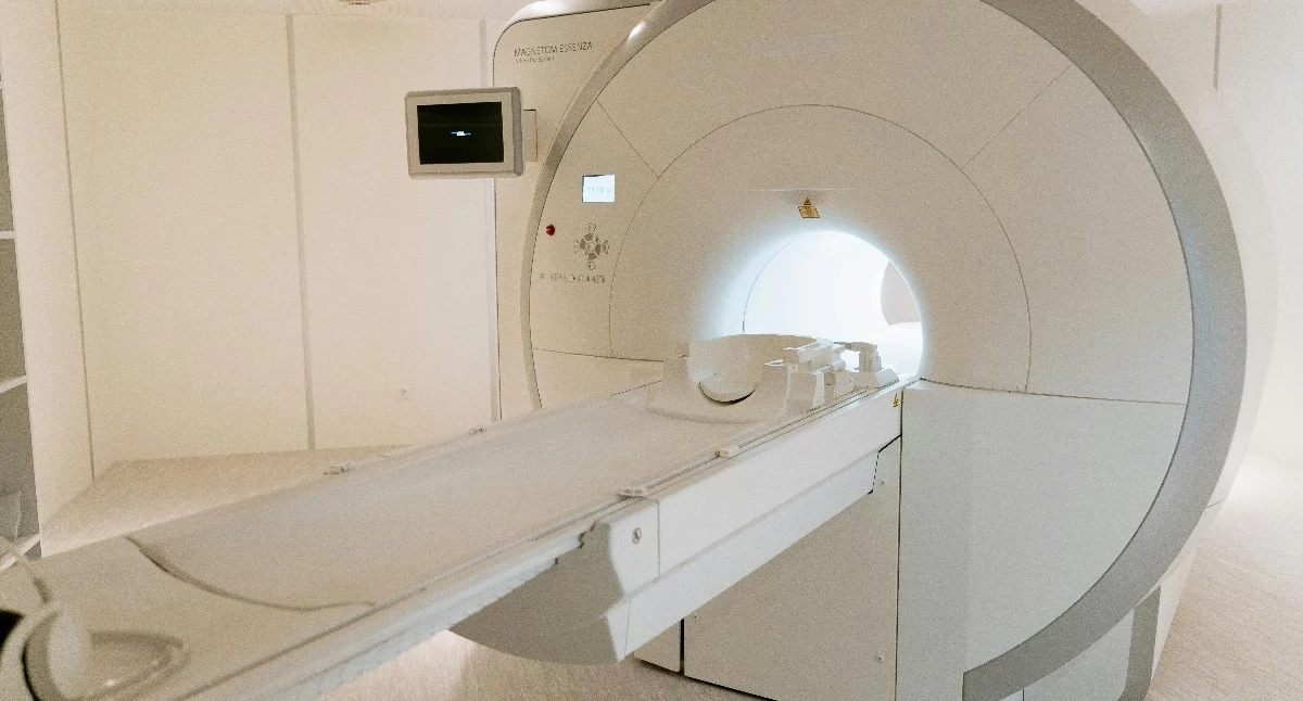Materiał zewnętrzny, kluczowe badania diagnostyczne czekamy dwóch miesięcy pół - zdjęcie, fotografia