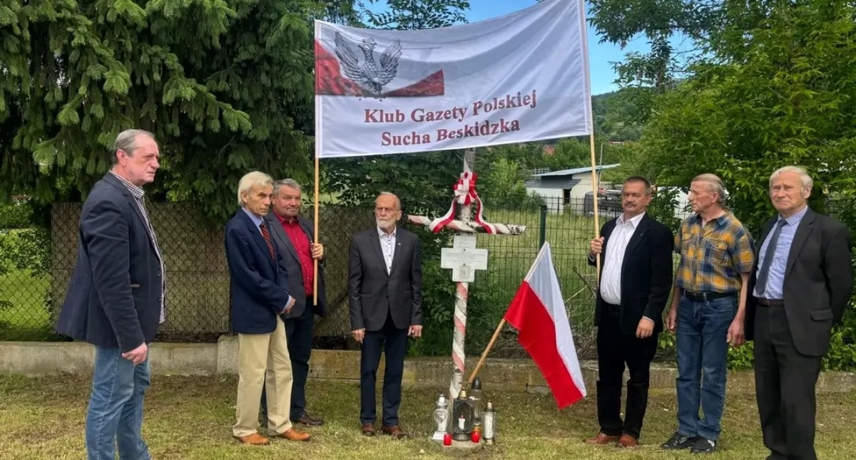 Historia, Oddali hołd żołnierzowi Armii Krajowej Makowie Podhalańskim - zdjęcie, fotografia