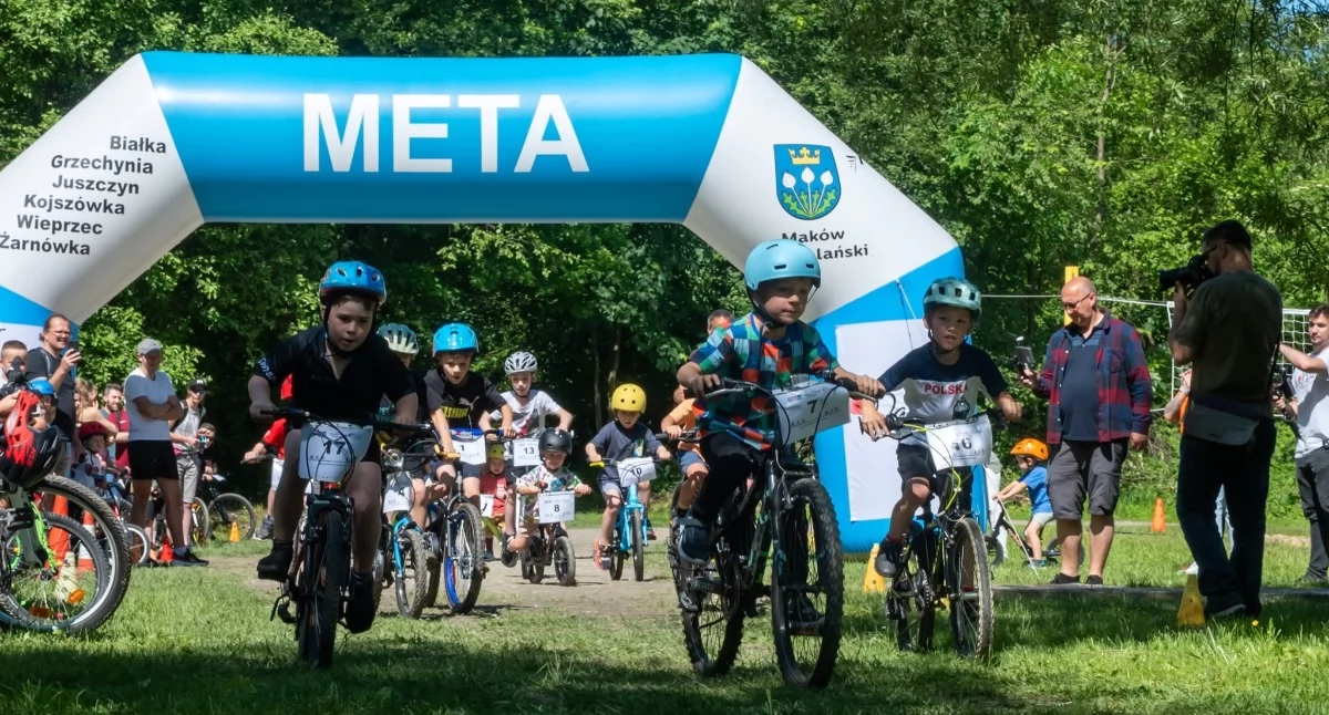 Rowery, Młodzi kolarze rywalizowali Skawą Terenowy Wyścig Rowerowy (wideo foto) - zdjęcie, fotografia