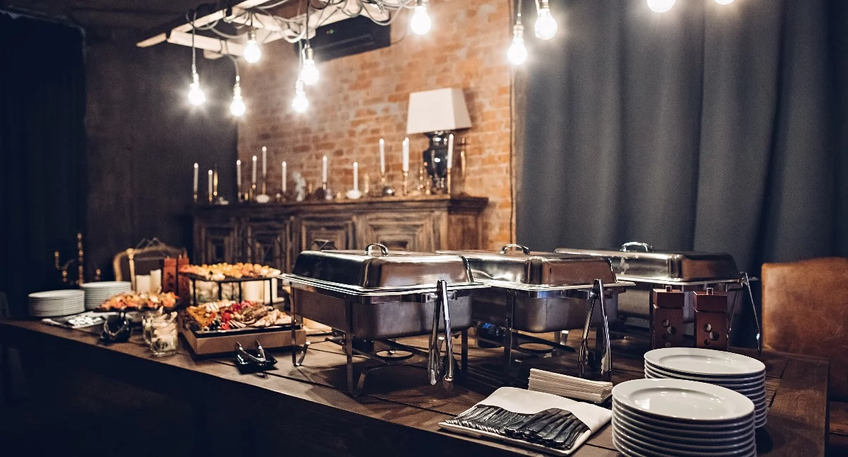 Materiał zewnętrzny, Poznaj powody których warto zamówić catering imprezę firmową Catering24 - zdjęcie, fotografia