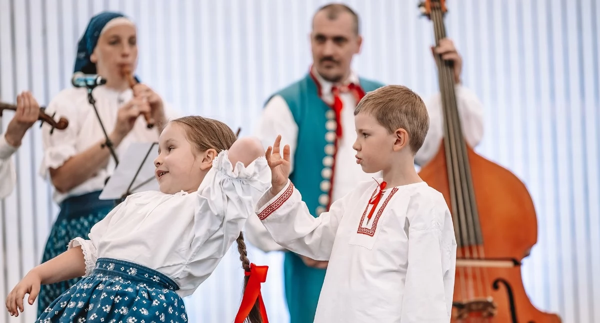 Folklor i Tradycje , Wielki sukces „Juzyny” Zawoi Młodzi artyści zdobyli pierwsze miejsce Ustroniu - zdjęcie, fotografia