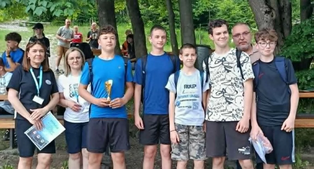 Ze szkolnej ławy, Sport wiedza górska przygoda XXIII Młodzieży Leskowiec - zdjęcie, fotografia