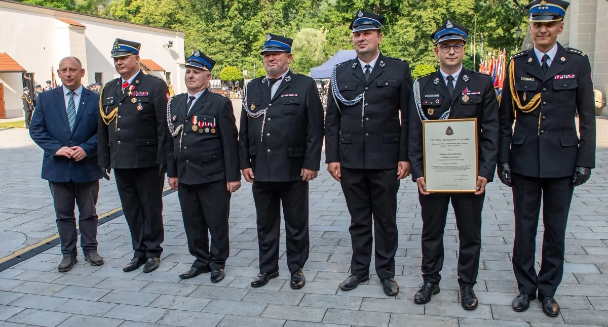 Z remizy, Historyczny dzień Maków Dolny Jednostka oficjalnie włączona - zdjęcie, fotografia