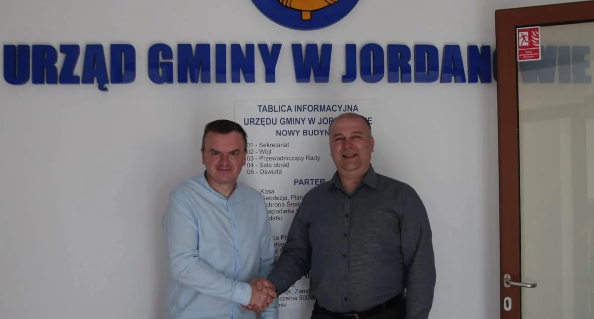 Polityka, Poseł Mariusz Krystian roboczą wizytą Gminie Jordanów - zdjęcie, fotografia