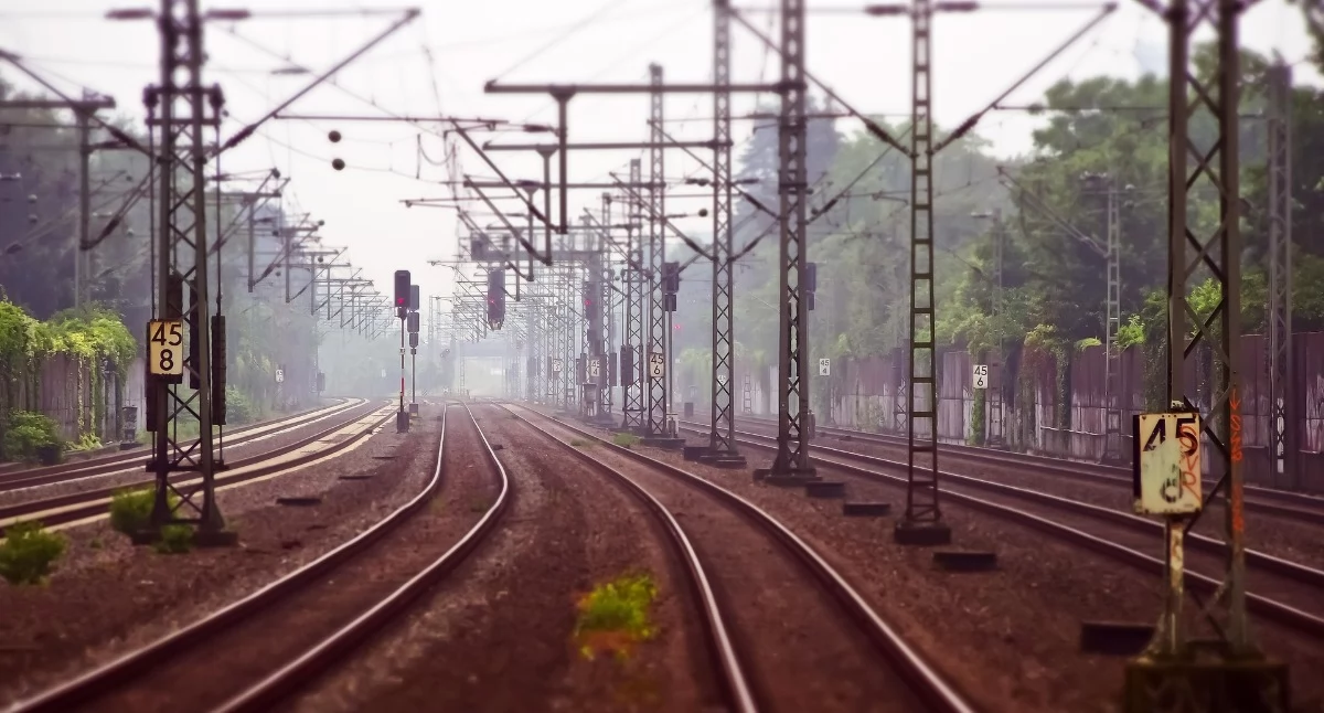 Drogi i Transport, POLREGIO zostaje trasach przez Suchą Beskidzką umowa - zdjęcie, fotografia