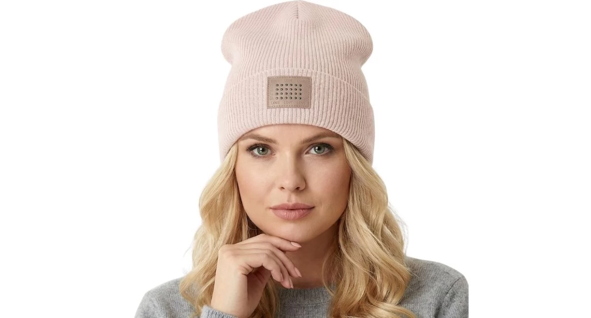 Materiał zewnętrzny, Czapka zimowa wybrać model który skutecznie ochroni przed mrozem - zdjęcie, fotografia