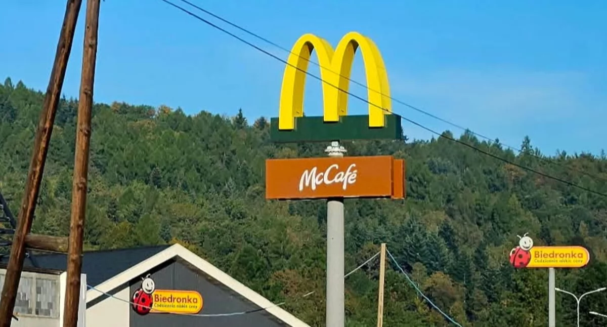 Inwestycje, Słynne powiecie suskim McDonald’s zaprasza spotkanie potencjalnych pracowników - zdjęcie, fotografia