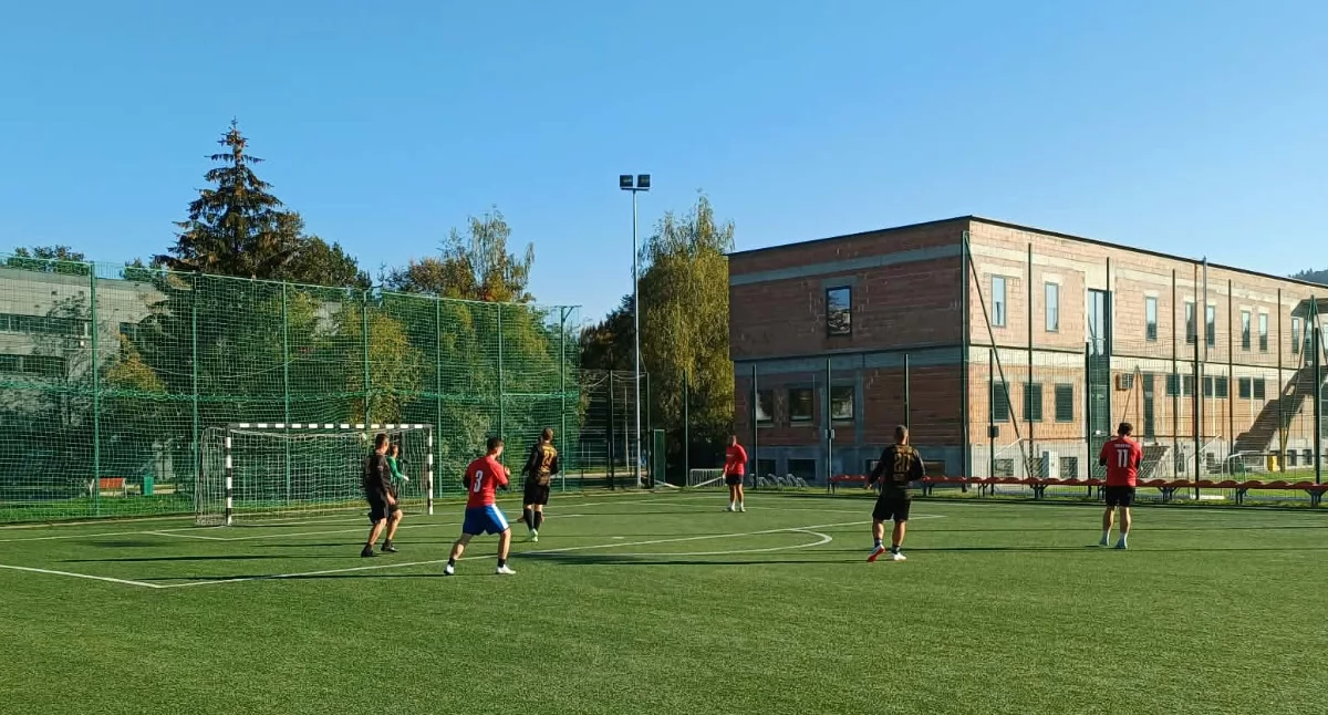 Liga Amatorska, Wataha Asfaltos pytanie - zdjęcie, fotografia