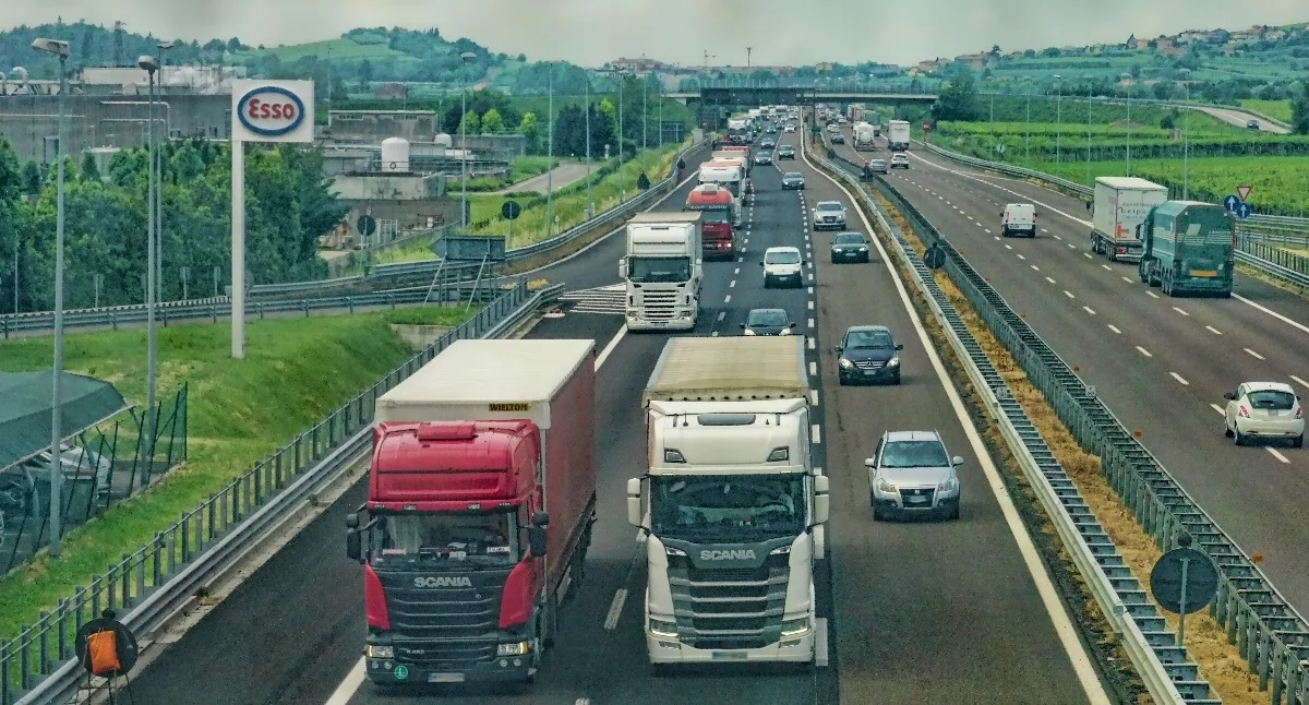 Drogi i Transport, Jedziesz stronę Węgierskiej Górki Zwardonia końca października dolicz dodatkowe minuty - zdjęcie, fotografia