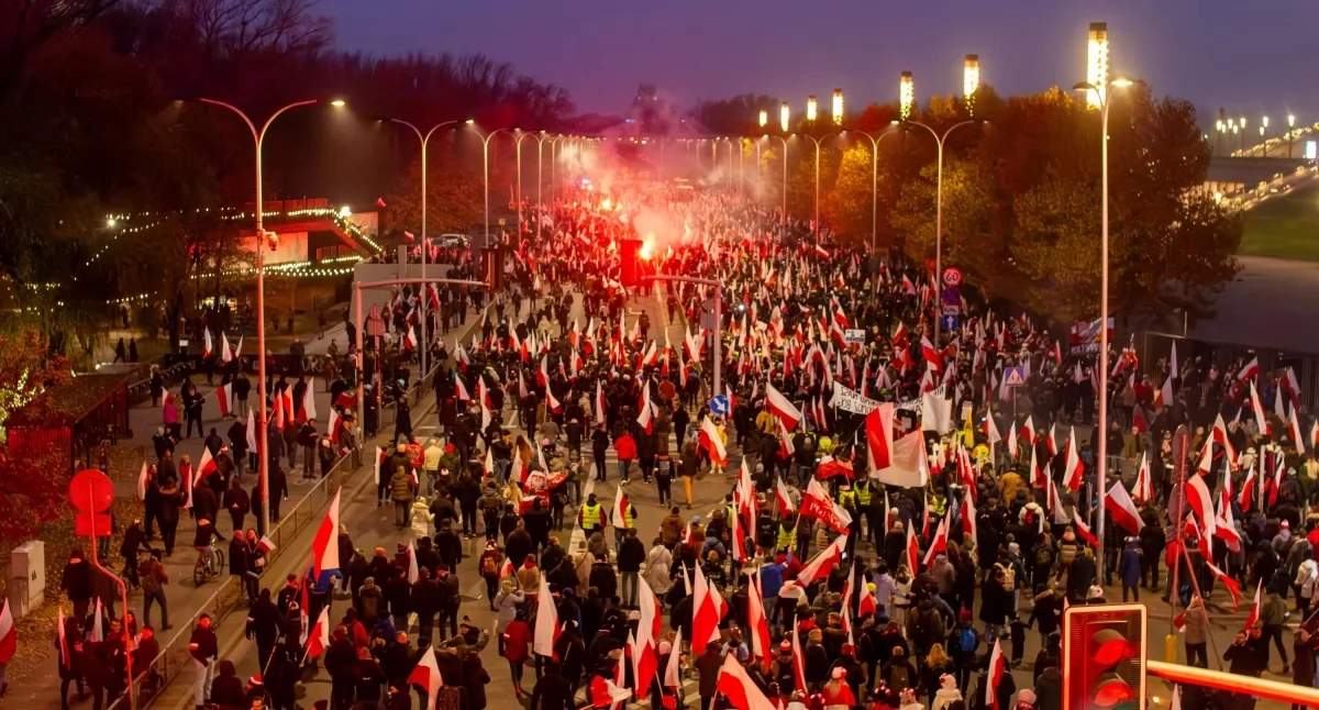 Materiał zewnętrzny, Marsz Niepodległości Trwają zapisy wyjazd Warszawy - zdjęcie, fotografia