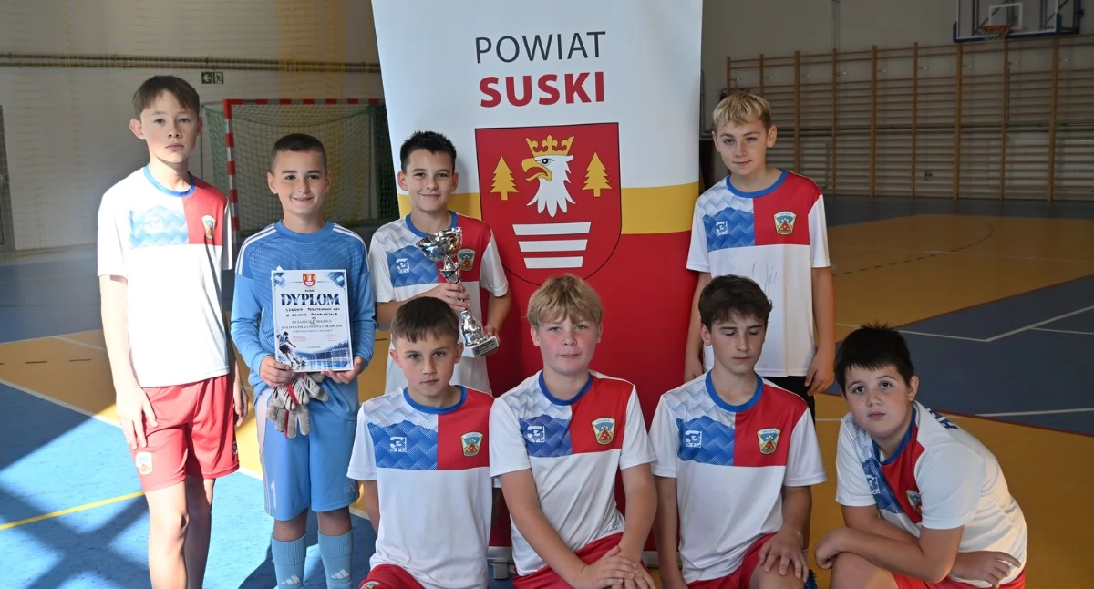 Sport szkolny, Puchar mistrzostwo powiatu uczniów Makowa Podhalańskiego - zdjęcie, fotografia