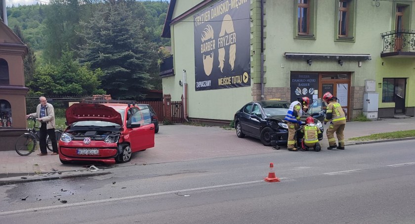 Fot. Gdzie stoją? Maków Podhalański, powiat suski