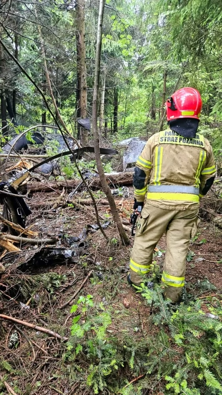 Katastrofa śmigłowca pod Mszaną Dolną. Zginął pilot maszyny